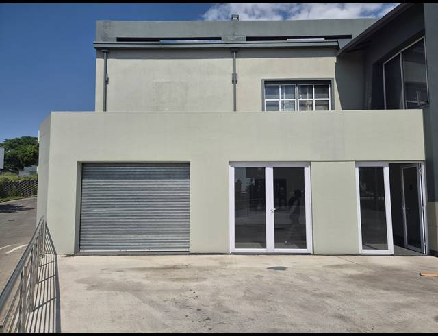 346M² RETAIL TO LET IN HALFWAY HOUSE